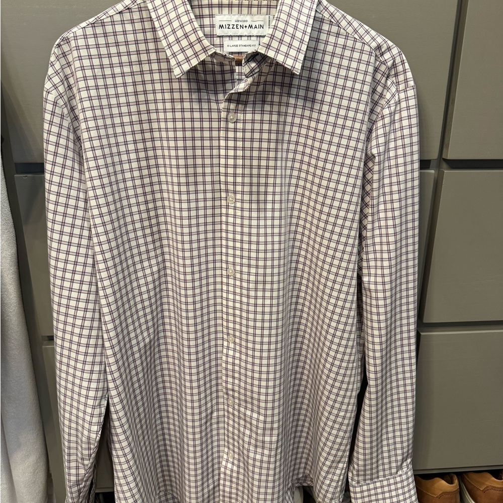 Mizzen+Main Men's Red and Blue Plaid Dress Shirt